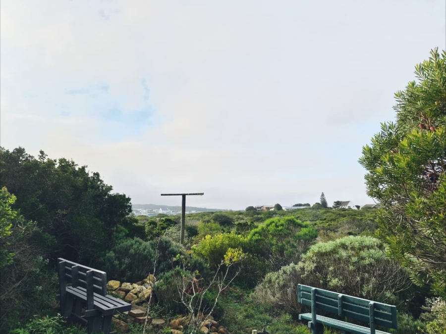 4 Bedroom Property for Sale in Stilbaai Wes Western Cape